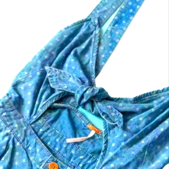 Free People Take Me Somewhere Chambray Romper Overalls Blue White Print MED NWT - Picture 4 of 16